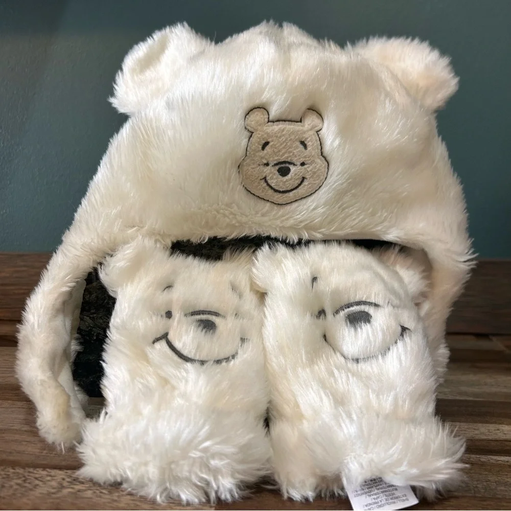Disney Winnie the Pooh Fuzzy Winter Hat & Gloves Set 12-18 Months Authentic